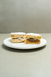 Alfajor milhoja manjar