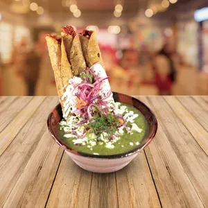 Flautas Uxmal (3 pzas.)