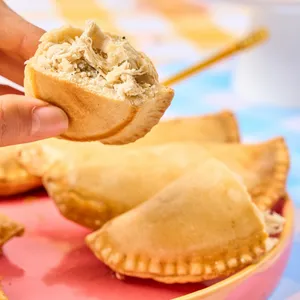 Empanada Pollo Champiñon