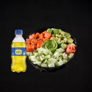 1 Poke Bowl (a elección) + 1 bebida de 300 ml