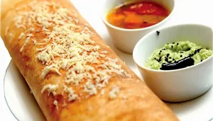 Cheese dosa
