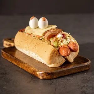 Perro Doble Salchicha Especial