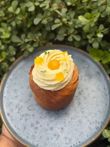 Cruffin Chirimoya Alegre
