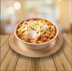Pozole con pancita Exclusivo