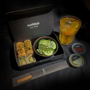 Bento Almuerzo Ejecutivo (Maki 10 piezas)