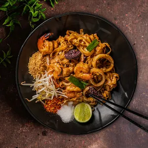 Pad Thai con Mariscos
