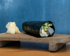 Handroll Robalo Yuzu Kosho