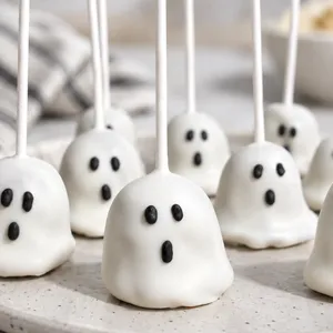 Cake Pops Fantasmas