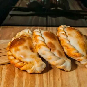 TRILOGÍA DE EMPANADAS