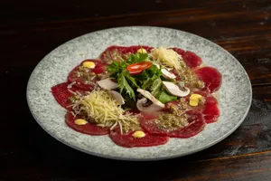 Carpaccio de res