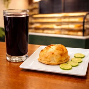 Empanada + bebida