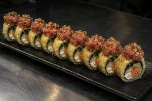 Tartar Roll (Sin Arroz – 10 Piezas)