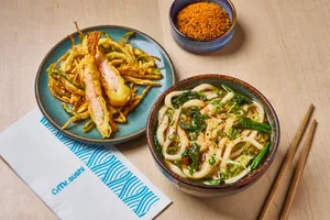 Sopa T-Udon – Camarón Empanizado y Verduras en Caldo Udon