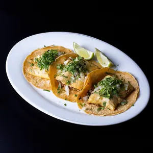 Tacos con Costra Chilanga