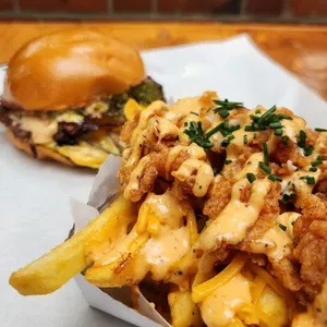 Combo BurgerVille: MinSmash&ChickenFries