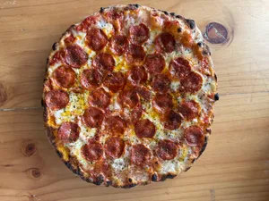 Pizza Pepperoni Mediana 32 cms