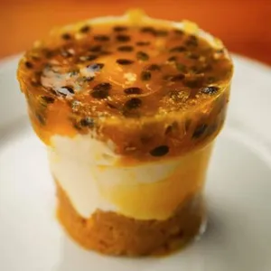 CHEESECAKE MARACUYÁ
