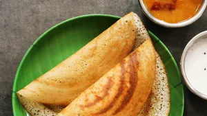Onion Dosa Vada Combo