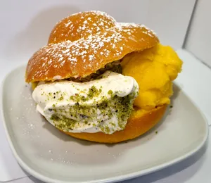 Brioche Gelato