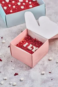 Porción pavé red velvet +letra ily