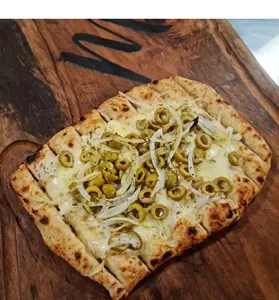 Cheese bread Fugazzetta