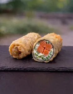 Handroll Salmón