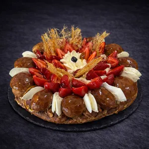 Saint-Honoré Premium – Frutilla 10 pax