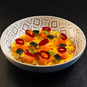 Tiradito De Salmon
