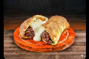 2 Chaparritas de carne mechada