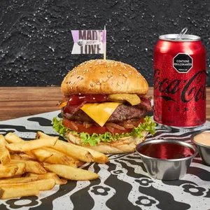 Combo Cheese And Bacon 150g Y Coke Zero