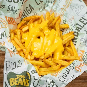 Papas Fritas Compartir con Cheddar