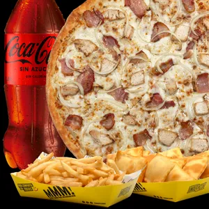 Super combo especial de una pizza especial con un mix de papas y empanadas además de una bebida de 1.5L