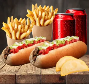 2 As italianos + papas fritas individuales + 2 empanadas + 2 bebidas en lata 350ml