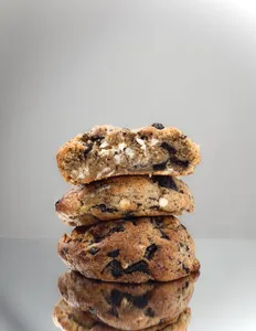 COOKIES AND CREAM