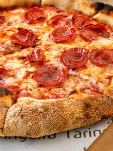 Pizza Pepperoni