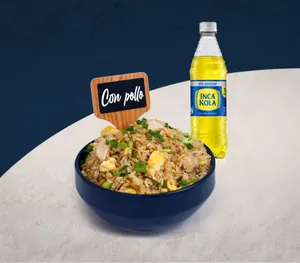Chaufa Mediano Con Pollo En Trozos + Bebida