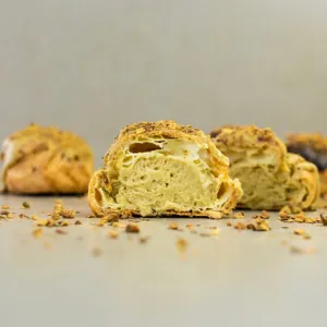 Profiterol de Pistacho