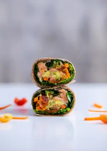 Wrap Salmon Chilli Mayo