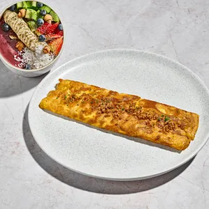 Bowl de acai + omelette