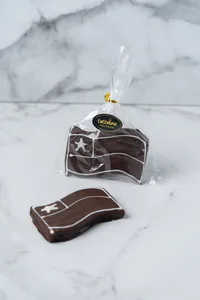 Alfajor Nuez XL Bandera