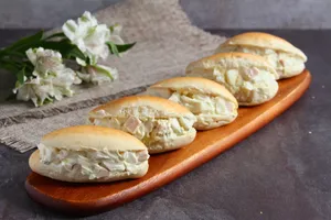 Huevo jamón 12 tapaditos