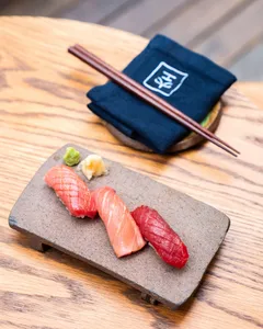 Trilogía de Atún (3 nigiris)