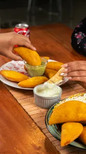 Empanadas Coctel de Pollo