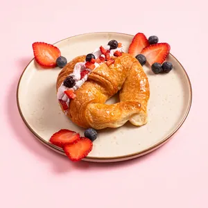 🍓🥐 Medialuna Frutos Del Bosques PopUp