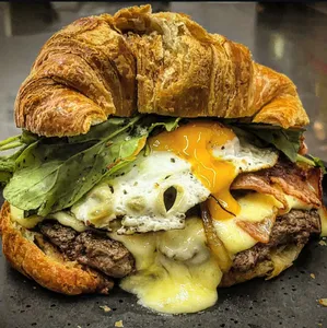 BURGER MONTMARTRE