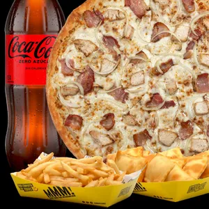 Super combo especial de una pizza especial con un mix de papas y empanadas además de una bebida de 1.5L