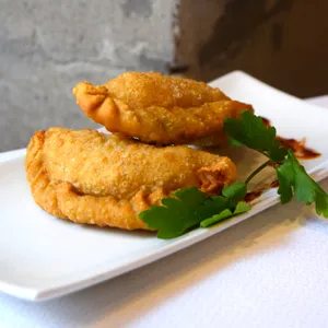 Empanadas Mercaderes (2 pzas.)