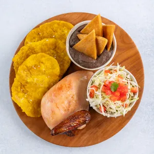 CUARTO DE POLLO SIN PIEL