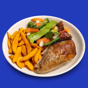 1/4 Pollo + Camote Frito + Ensalada Cocida