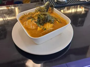 Parihuela Mixta